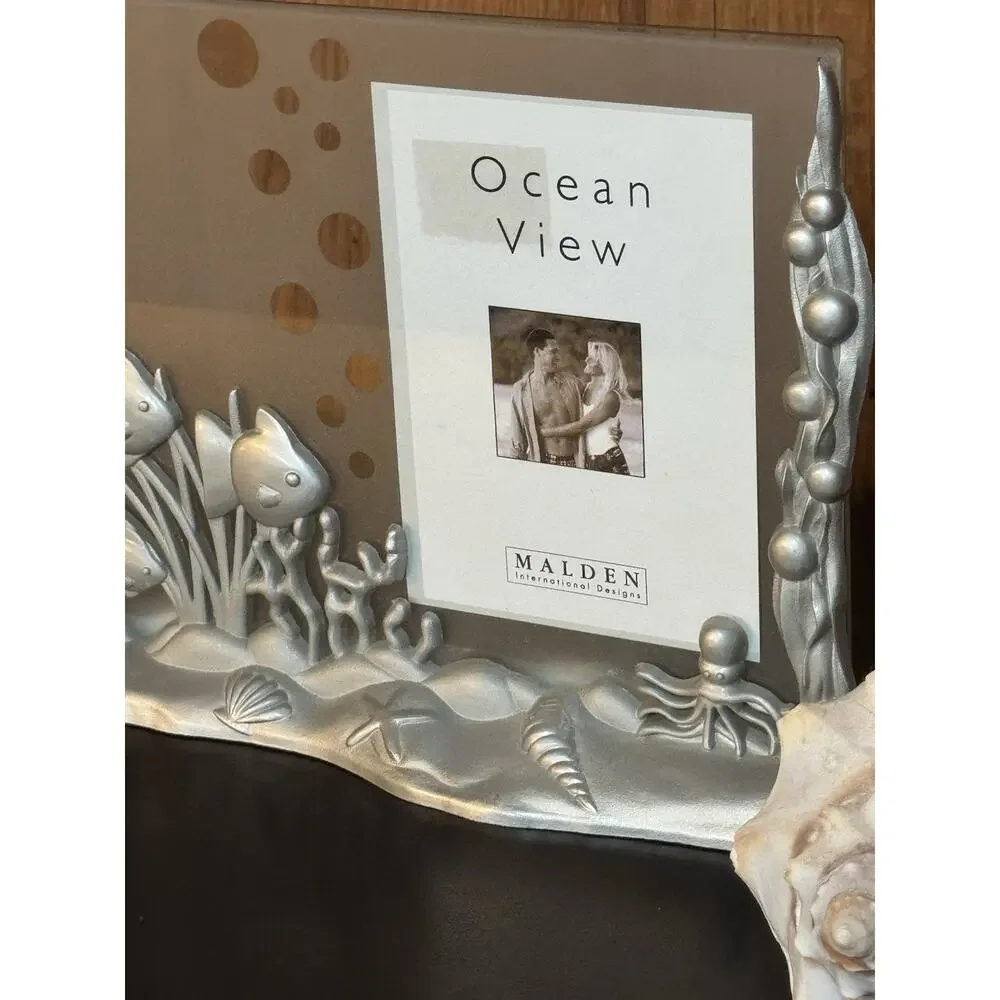 3D Ocean Beach Shells Glass Photo Frame 3.5”x5” Coastal Nautical Decor